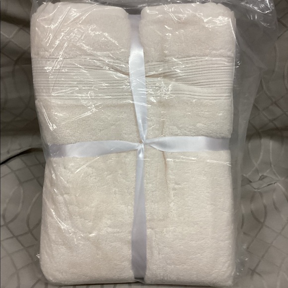 Charisma Bath Charisma 0 Cotton 2 Piece Bath Towel Set Ivory Poshmark